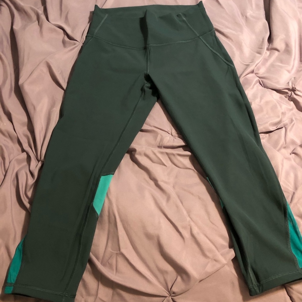 Lululemon leggings size 8
